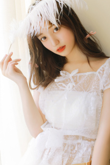 明星专题：安娜·帕里约